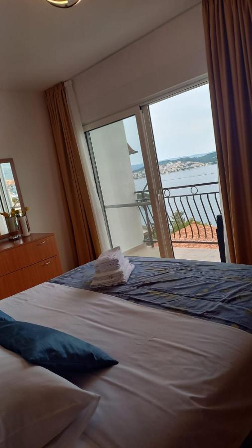 Apartman Antonio Трогир Экстерьер фото