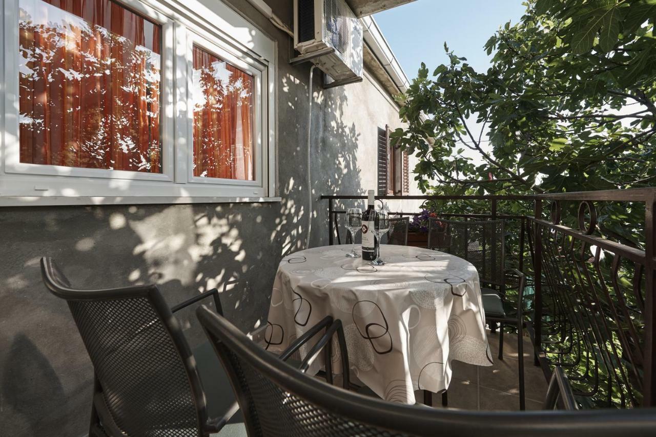 Apartman Antonio Трогир Экстерьер фото